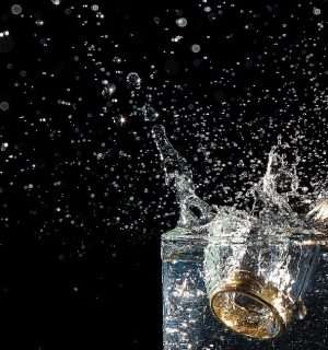 Relato corto, El principio del fin. Unos cubitos de hielo en un vaso.
